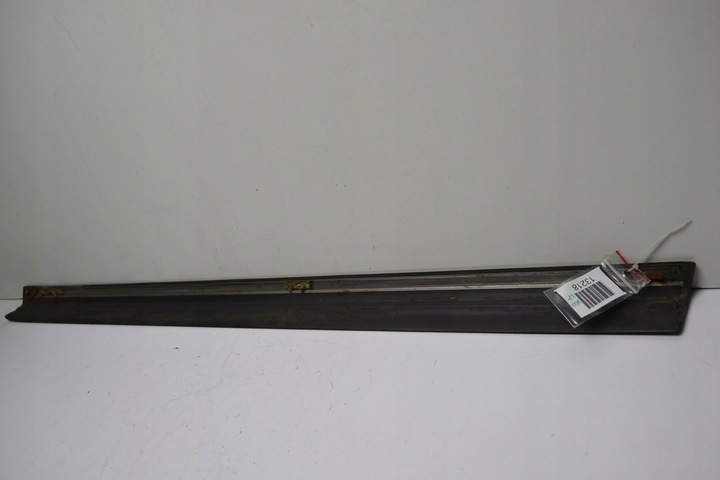 фото №7, Mercedes w124 спойлер крышки зад zender