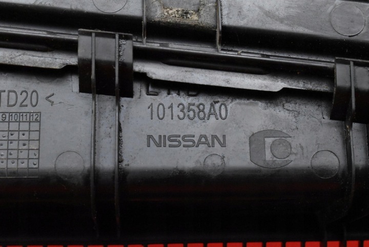 фото №10, Панель под лобовым стеклом eu 668623nl0a nissan leaf 1 i za0 рестайлинг 10-17