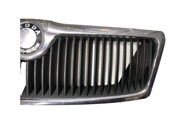 фото №8, Решётка радиатора skoda octaviaii 1z3 1z0853668 2.0l дизель 103kw 2007