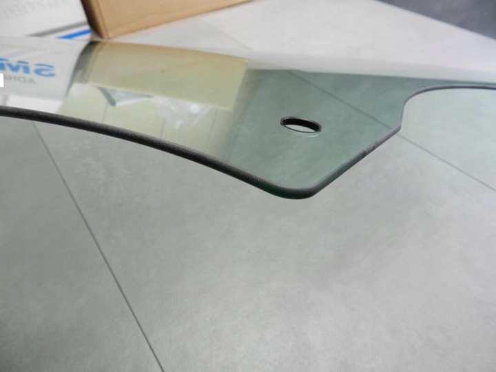 фото №3, Mini countryman f60 скло двері права перед 2019