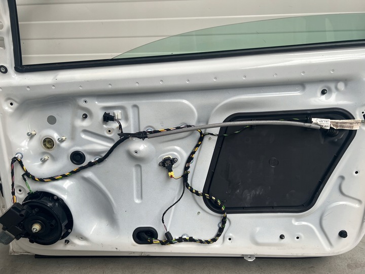 фото №6, Двері праві перед передні vw volkswagen polo 6r 3d