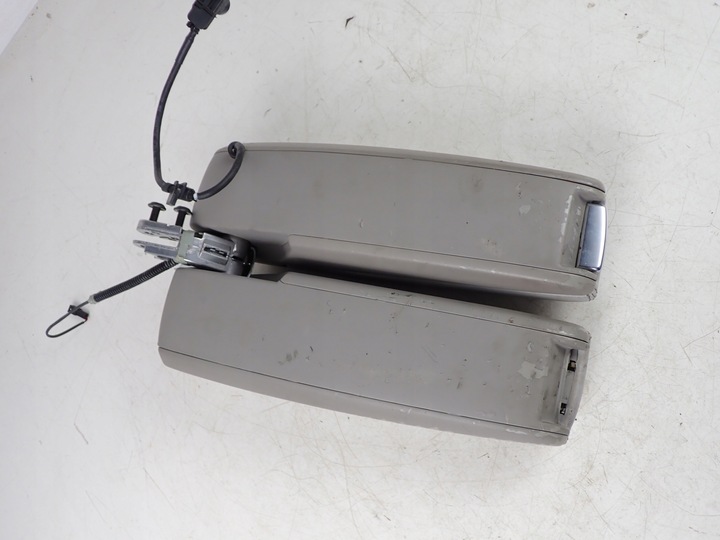 фото №12, Подлокотник бардачок з телефоном audi a8 s8 d3 5.2 któtki 4e0864206ad