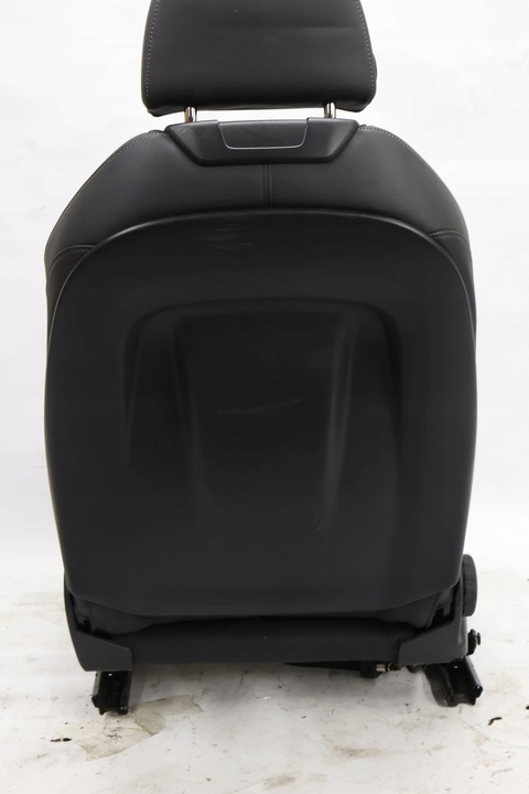 фото №13, Audi a4 b9 сиденья диван комплект s-line