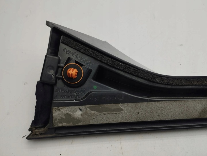 фото №7, Audi q3 f3 2019 оббивка задньої кришки багажника