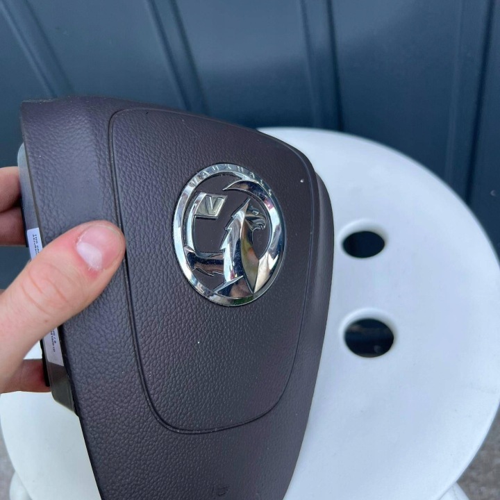 фото №7, Opel insignia a подушка  повітряна подушка водія коричнева 13275648