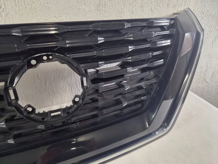 фото №10, Решітка радіатора решітка nissan x-trail t33 чорний 623106ruoa