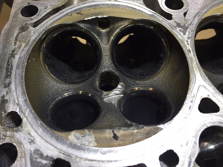 фото №9, Audi a4 b8 a5 2.0 tfsi головка двигуна 06h103373j