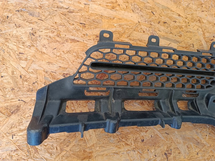 фото №9, Решётка решётка радиатора решётка бампера перед 53111-0f030 toyota corolla verso ii