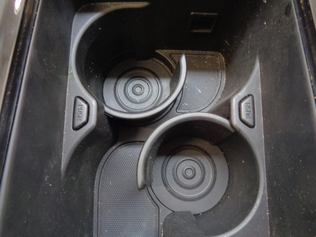 фото №9, Kia niro панель навігації тунель бардачок 84670-q4000