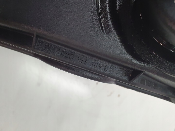 фото №5, Кришка клапанів 2.0 tdi bre 03g103469k vw skoda seat