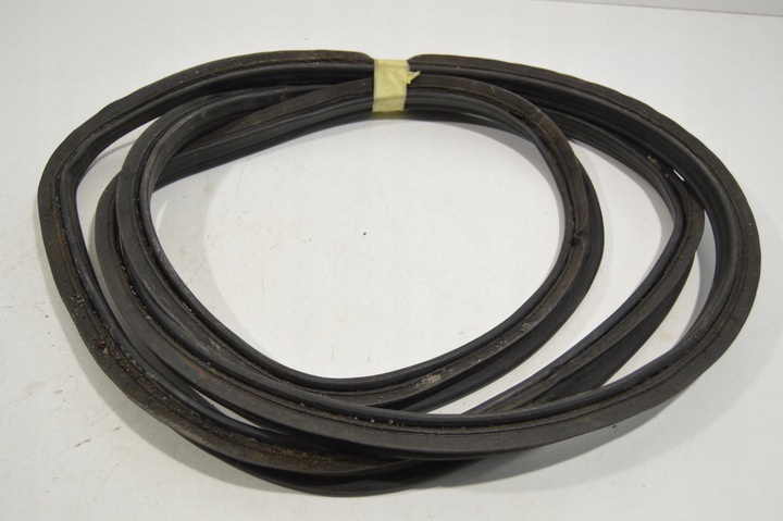 фото №5, Прокладка багажника mercedes w124 e-klasa cabrio 1247500498