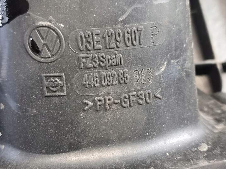 фото №12, Корпус фильтра воздуха оригинальный номер 03e129607p vw polo iv 4 рестайлинг 06r. 1.2b