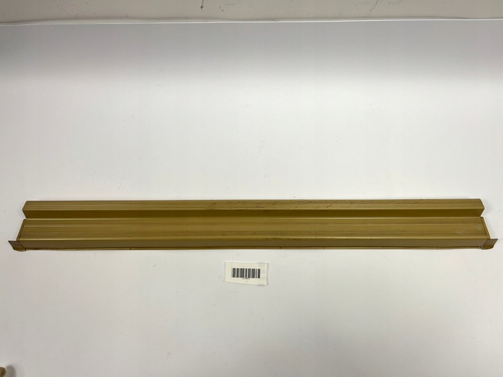 фото №1, Планка пороговая накладка порога перед правый левый mercedes w201 190 бежевая