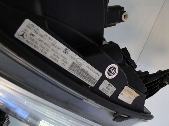 фото №10, Mercedes glk 204 x204 рестайлинг лампа передняя левая