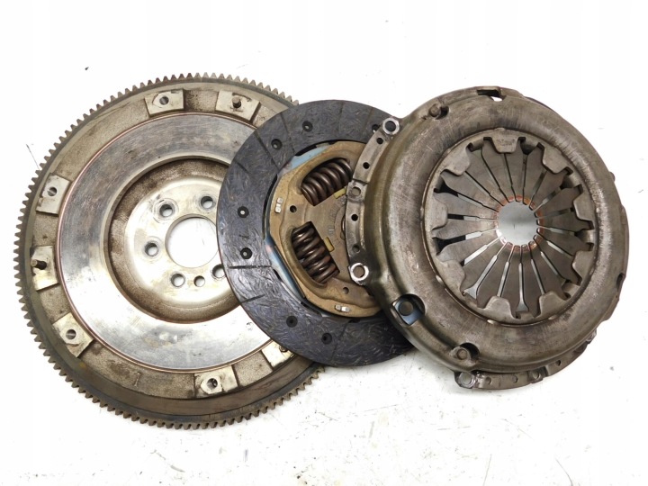 фото №1, Сцепление диск диск прижим - mini r55 r56 r57 r58 r59 r60 r61 1.6 vti