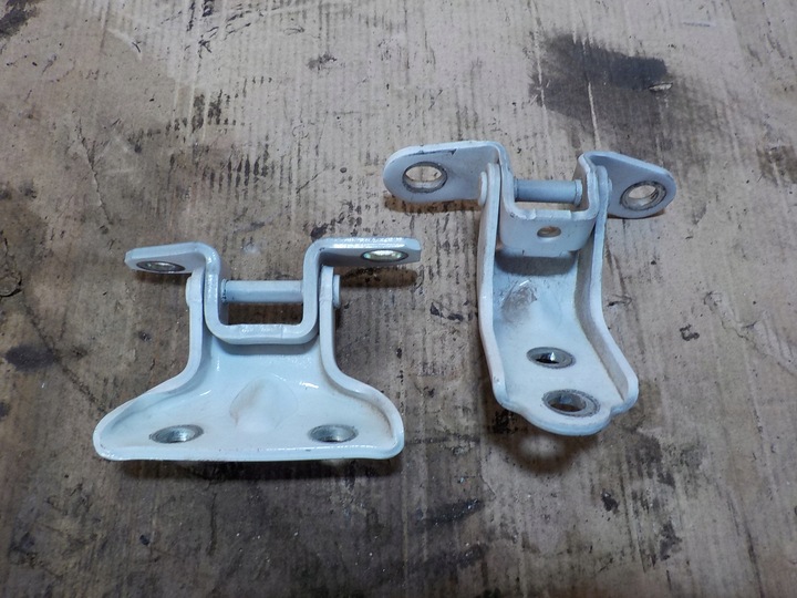 фото №3, Петли левая задние дверь ceed 09r.