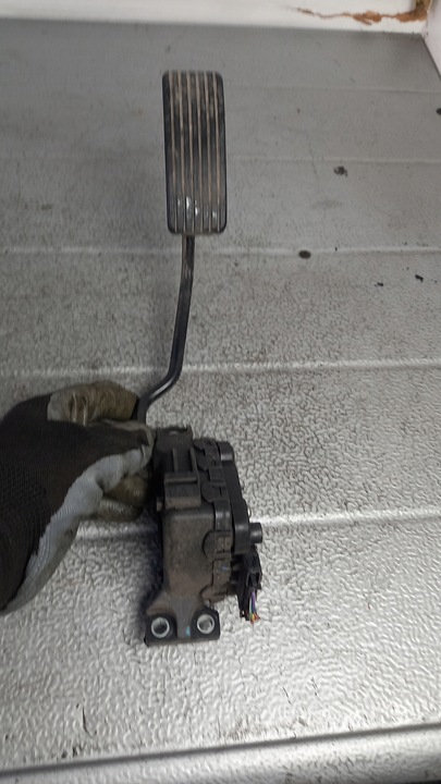 фото №1, Потенциометр газа volvo v40 1.9dci универсал