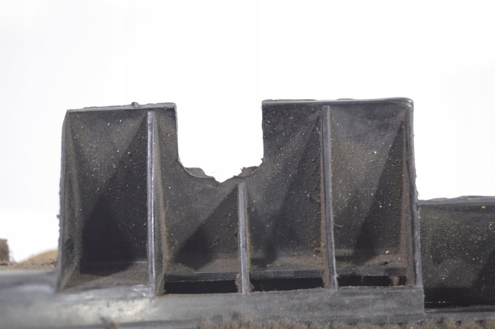 фото №8, Защита pod рули левая чёрная mercedes w126 1268304744