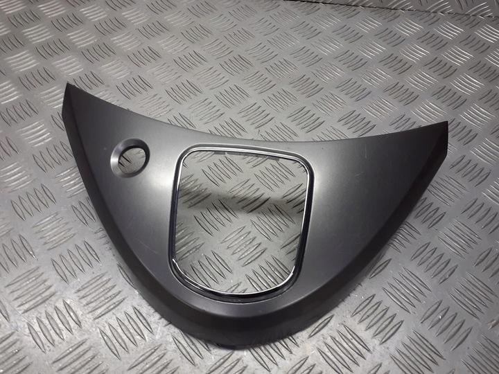 фото №1, Рамка mieszka изменения коробки передач mitsubishi grandis mn166423