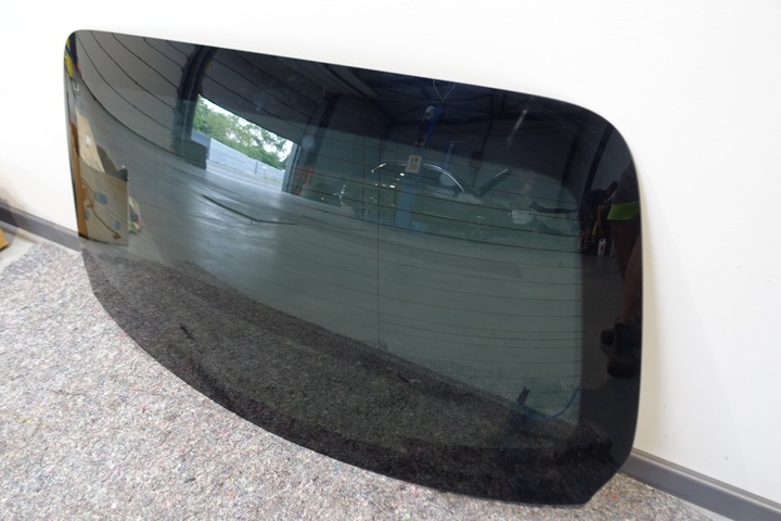 фото №5, Mercedes w205 c класс sedan стекло задняя зад