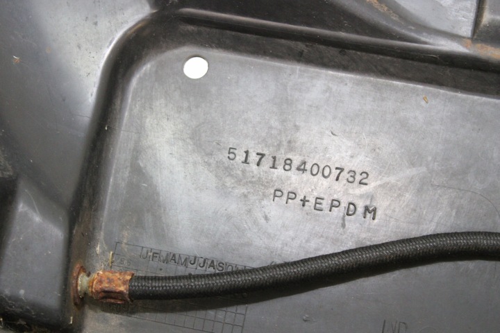 фото №8, Защита диски запасного bmw z3 8400732