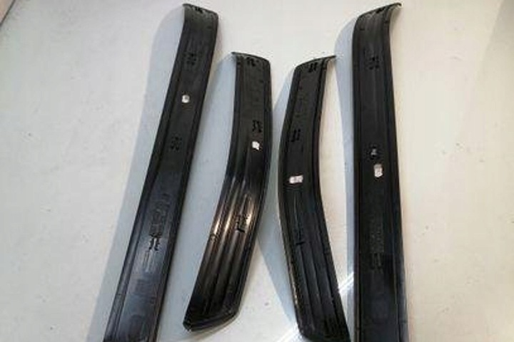 фото №11, Задняя левая планка декоративная порога bmw 5 touring e61 7034305 2.99l дизель