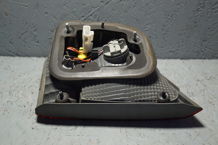 фото №6, Лампа левый зад kia sorento ii крышка