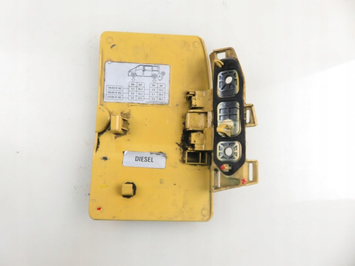 фото №8, Кришка заливання пального opel vivaro a 01-06-14 82000300