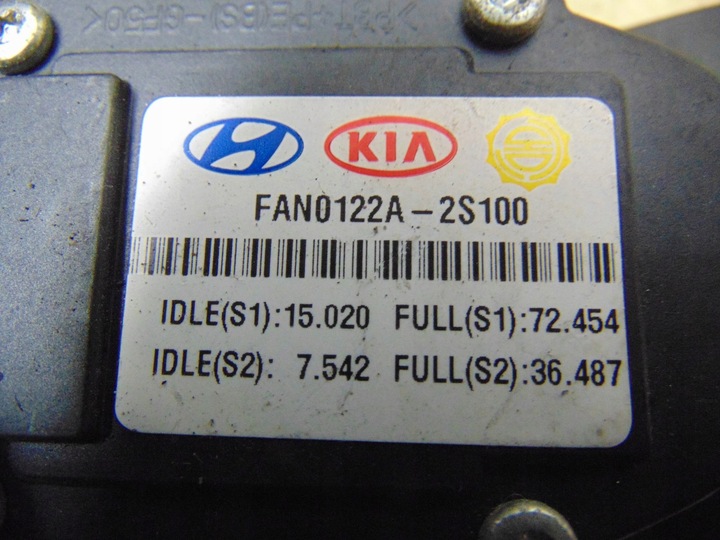 фото №13, Потенциометр педаль газа hyundai ix35 2.0 crdi