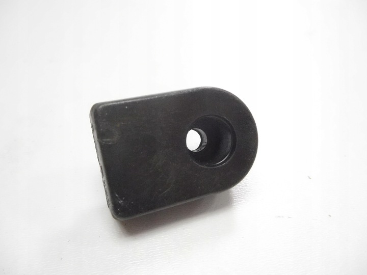 фото №6, Ограничитель крышки багажника vw golf оригинальный номер 191947575a