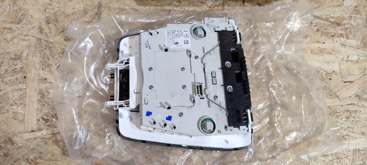 фото №6, Mercedes e клас w212 лампа кабіни освітлення панель