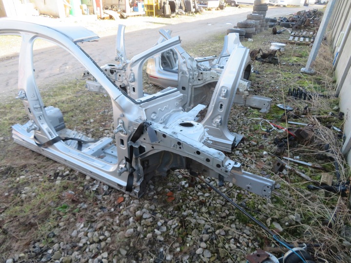 фото №1, Четверть лонжерон правые перед mercedes a класс w176 17r