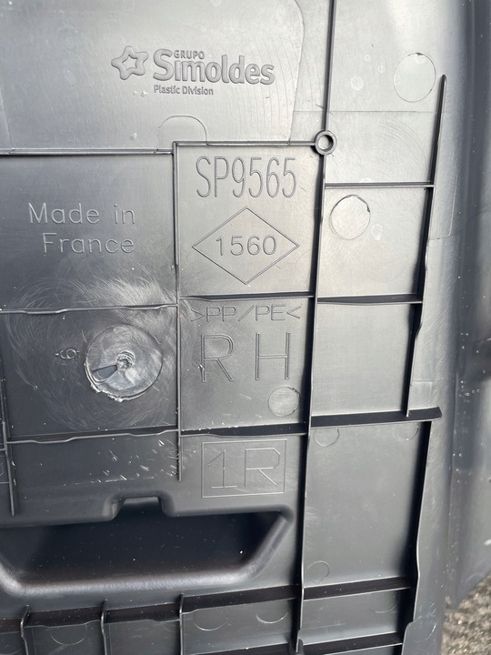 фото №9, Боковина багажника toyota yaris iv 2020r+