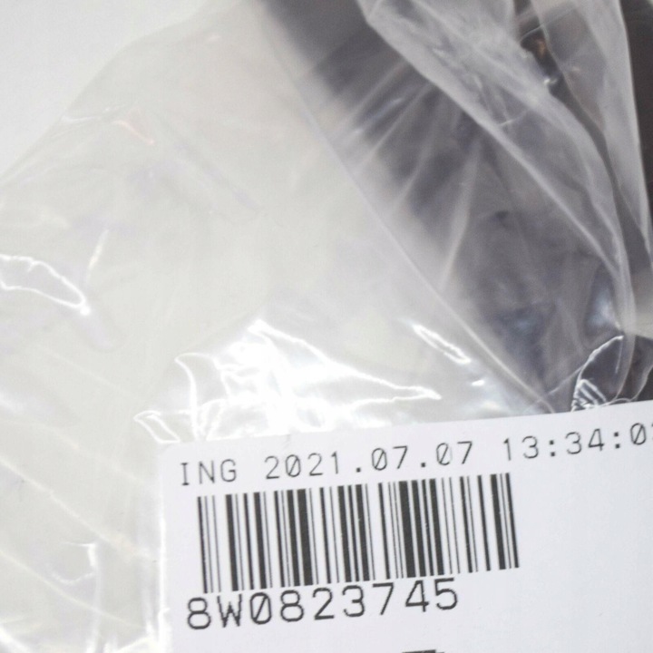 фото №6, Кришка ліва audi a4 avant s4 quattro a4l 8w0823745