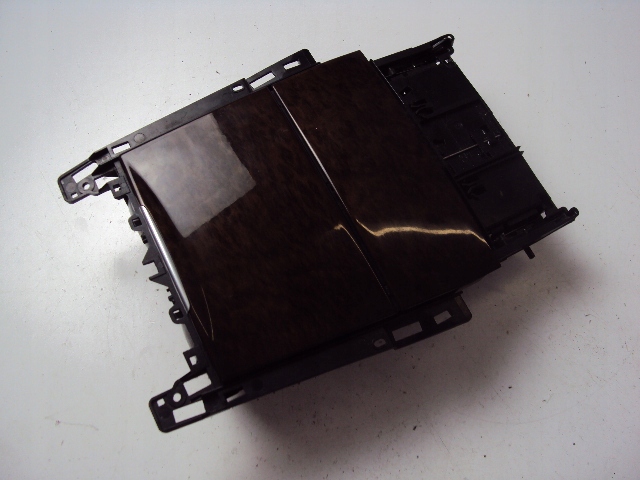 фото №1, Попільничка бардачок mercedes e-klasa w212