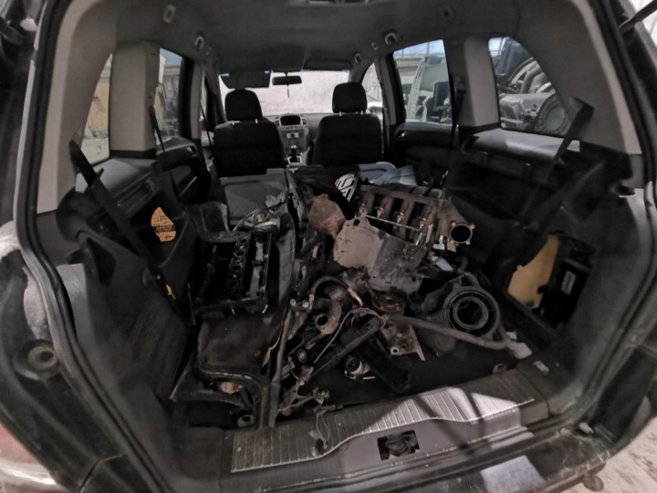фото №9, Opel zafira реле 2007 1.8l 90226846 90226846