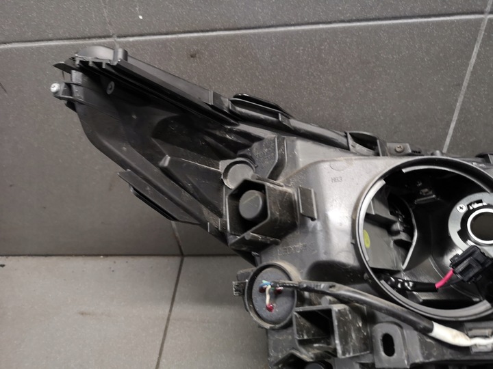 фото №12, Лампа лівий перед lexus nx200t європа