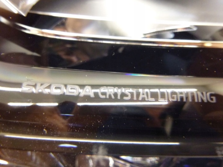фото №12, Skoda superb рестайлінг iii 3v0 3v1 повний led ліва права