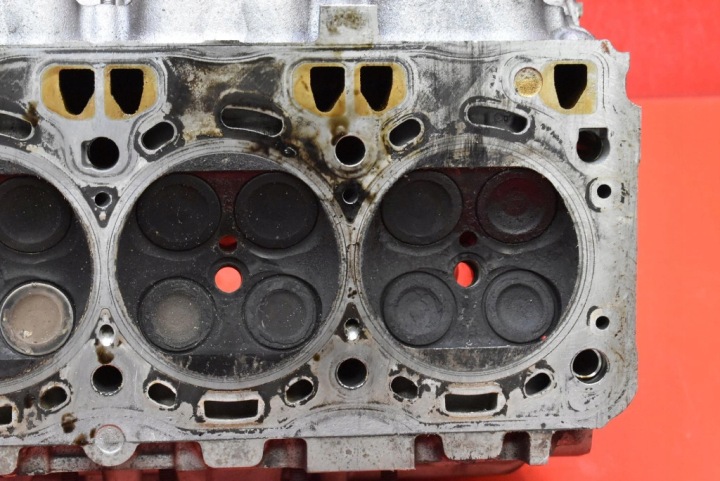 фото №9, Головка двигателя левая 757394004 bmw f01 f02 4.4 v8 407 km 08-12