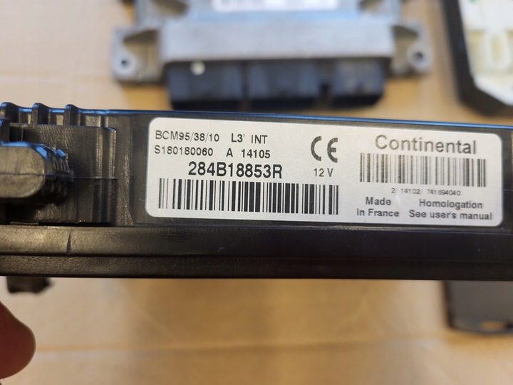 фото №5, Набор стартовый компьютер карта renault zoe 5am450