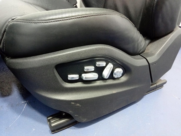 фото №11, Porsche cayenne iii 9y сиденья диван обшивки салон кожа комплект