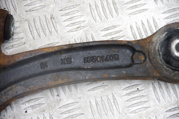 фото №8, Поворотный кулак рычаг амортизатор mcpherson  fiat 500 1.4 100hp ножка