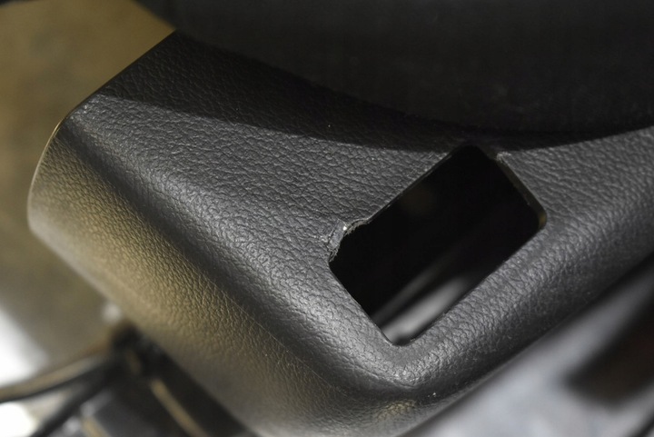 фото №8, Сиденье сиденья комплект боковина обшивки eu mazda 2 de 5d 07-10