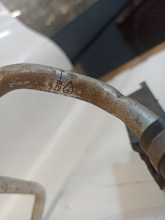 фото №12, Renault clio iv трубка шланг кондиционера 924901662r