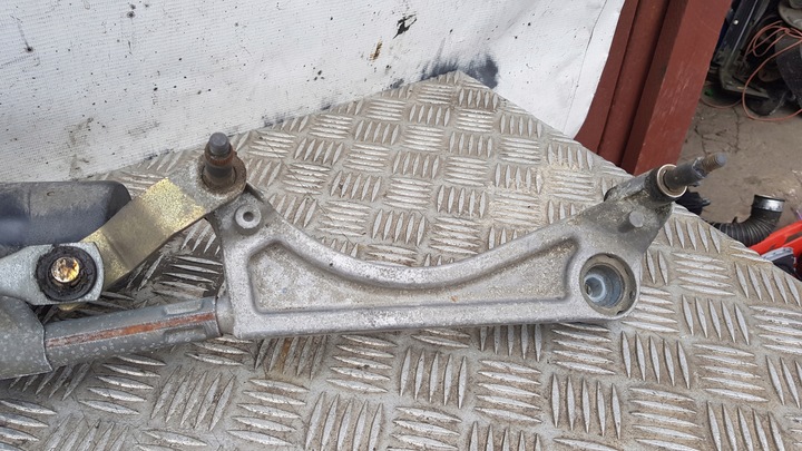 фото №11, Mercedes w209 механізм двірник перед європа