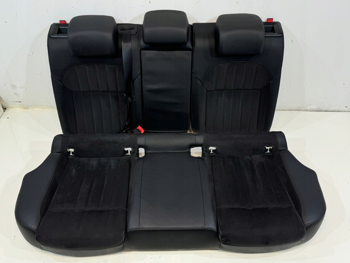 фото №1, Диван skoda superb iii 3v0 sedan алькантара , шкіра , комплект