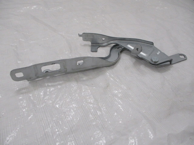 фото №11, Петля кришки двигуна сторона ліва citroen, peugeot, opel 9823211680