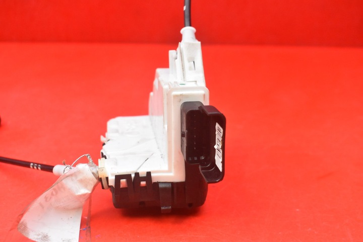 фото №4, Замок дверь сдвижных правых psa828414 citroen berlingo 2 ii 12-15