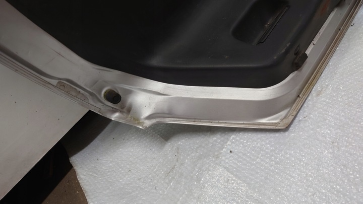 фото №11, Крышка багажника задняя зад honda accord vi liftback 5d 1998-2002 1999 2000