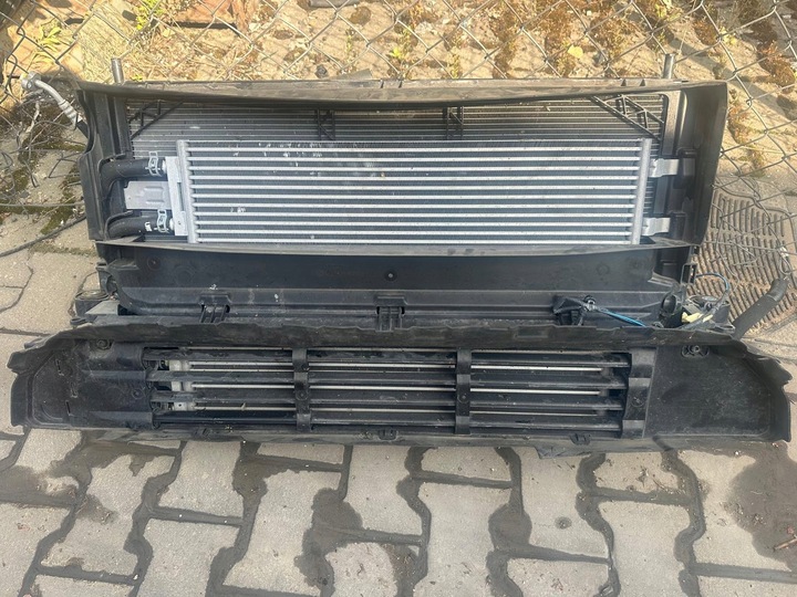 фото №1, Комплект радіатор volvo xc40 1.5 гібрид plugin автомат pas переднє